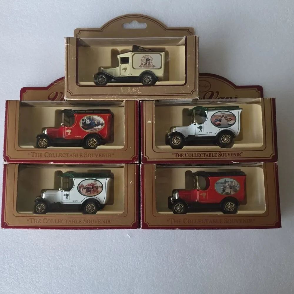 View Van the Collectable Souvenir (Lot of 4)